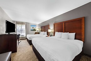 Clarion Pointe Apex – Holly Springs