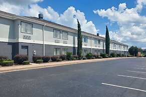 Quality Inn Prattville I-65