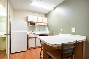 HomeTowne Studios by Red Roof Phoenix - Dunlap Ave