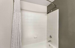 Extended Stay America Select Suites Denver Cherry Creek