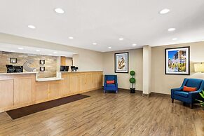 Comfort Inn & Suites Albuquerque Downtown