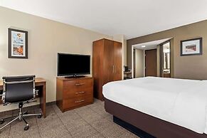 Comfort Inn & Suites Albuquerque Downtown