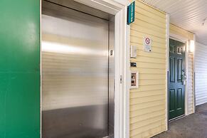 HomeTowne Studios By Red Roof Seattle - Kent/ Des Moines