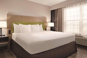 Country Inn & Suites by Radisson, Waterloo, IA