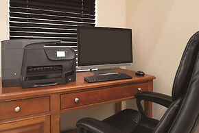 Country Inn & Suites by Radisson, Waterloo, IA