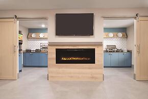 Country Inn & Suites by Radisson, Waterloo, IA