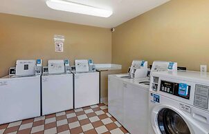 Extended Stay America Select Suites Denver Aurora South