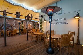 Fitzpatrick Grand Central