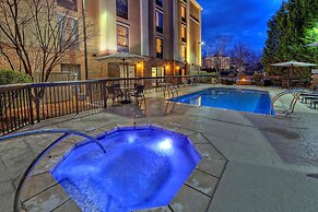 Hampton Inn & Suites Asheville Airport