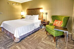 Hampton Inn & Suites Asheville Airport