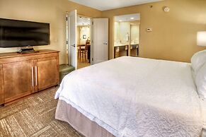 Hampton Inn & Suites Asheville Airport