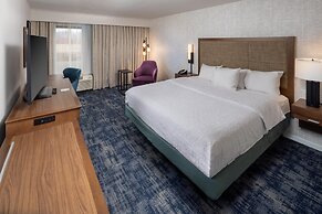 Hampton Inn & Suites Asheville Airport