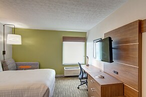 Holiday Inn Express Columbus South - Obetz by IHG