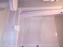 Days Inn by Wyndham Royston