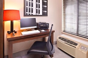 Country Inn & Suites by Radisson, Omaha Airport, IA