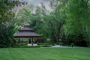The Elms Hotel & Spa, a Destination by Hyatt Hotel