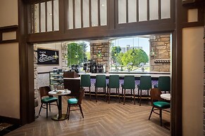 The Elms Hotel & Spa, a Destination by Hyatt Hotel
