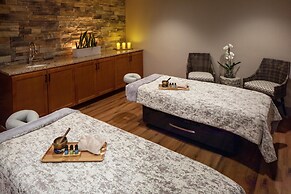 The Elms Hotel & Spa, a Destination by Hyatt Hotel