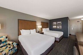 Comfort Inn & Suites Tipp City Dayton North I-75