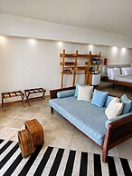 La Mariposa Hotel