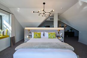 The Winchester Hotel by NEWMARK