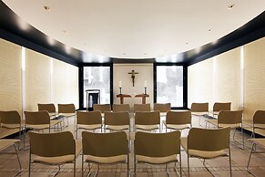 Dietrich-Bonhoeffer-Hotel