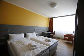 Dietrich-Bonhoeffer-Hotel