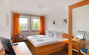 Dietrich-Bonhoeffer-Hotel