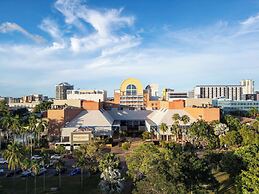 DoubleTree by Hilton Darwin Esplanade