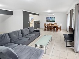 Golden Sands Motor Inn Forster