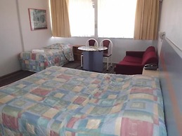 Golden Sands Motor Inn Forster