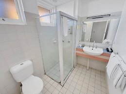 Golden Sands Motor Inn Forster