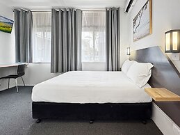 Golden Sands Motor Inn Forster