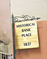 Metro Apartments on Bank Place