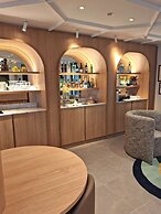 Mercure Paris Arc de Triomphe Wagram