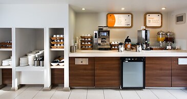 Holiday Inn Express Warwick - Stratford-upon-Avon by IHG