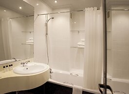 St James Hotel, BW Premier Collection