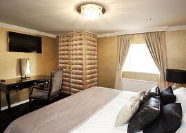 St James Hotel, BW Premier Collection