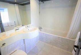 St James Hotel, BW Premier Collection