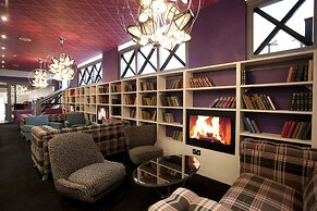 St James Hotel, BW Premier Collection