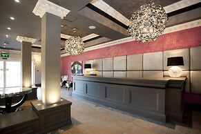 St James Hotel, BW Premier Collection