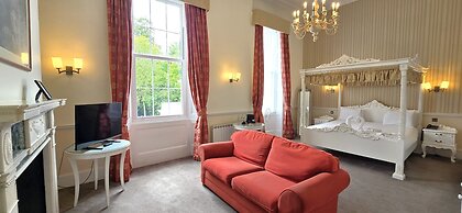 Manor of Groves Hotel, Golf & Health Club
