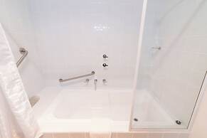 Grande Escape Resort