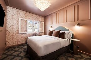 Medusa Boutique Hotel