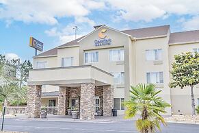 Comfort Inn & Suites Montgomery East Carmichael Rd
