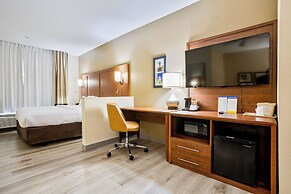 Comfort Inn & Suites Montgomery East Carmichael Rd