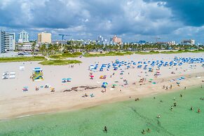 Bentley Hotel South Beach