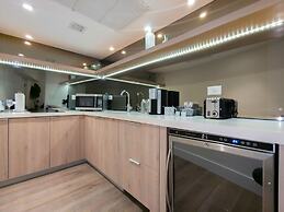 Bentley Hotel South Beach