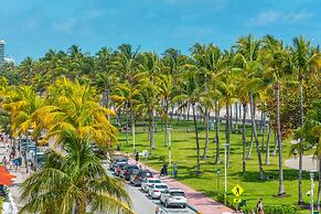 Bentley Hotel South Beach