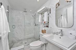 Bentley Hotel South Beach